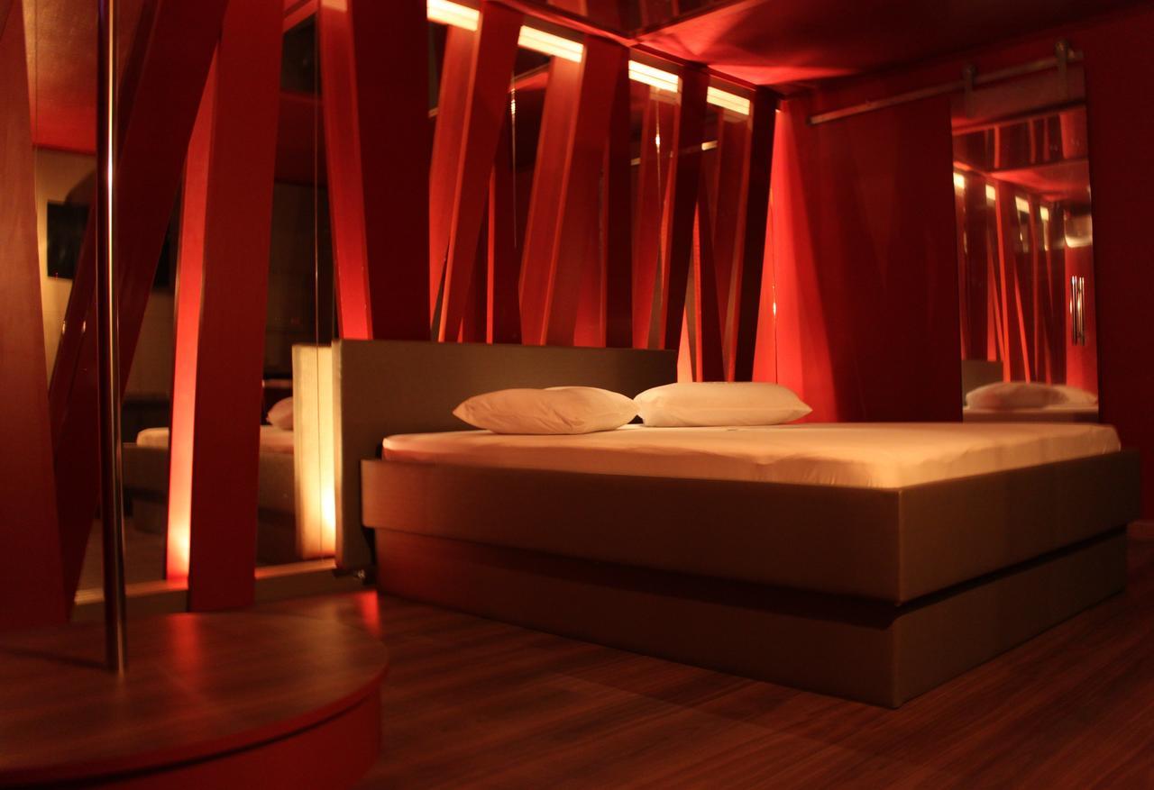 Motel Casa De Pedra Caràzinho Eksteriør bilde